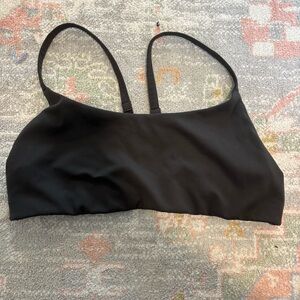 Lululemon sports bra size 12